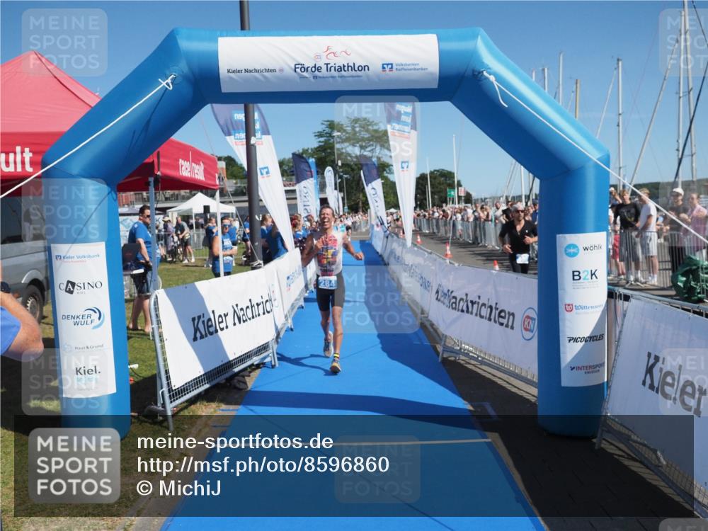 17.08.2025 - KN Förde Triathlon 2025 MichiJ http://msf.ph/oto/8596860 17.08.2025 12:06:40 Laufen 284 meine-sportfotos.de