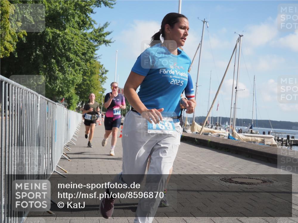 17.08.2025 - KN Förde Triathlon 2025 KatJ http://msf.ph/oto/8596870 17.08.2025 10:26:46 Laufen 102, 127, 149, 169, 184 meine-sportfotos.de
