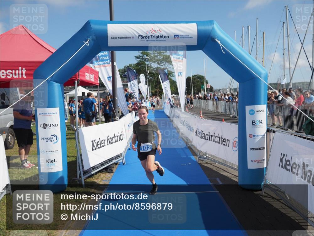 17.08.2025 - KN Förde Triathlon 2025 MichiJ http://msf.ph/oto/8596879 17.08.2025 10:41:54 Laufen 102, 182 meine-sportfotos.de