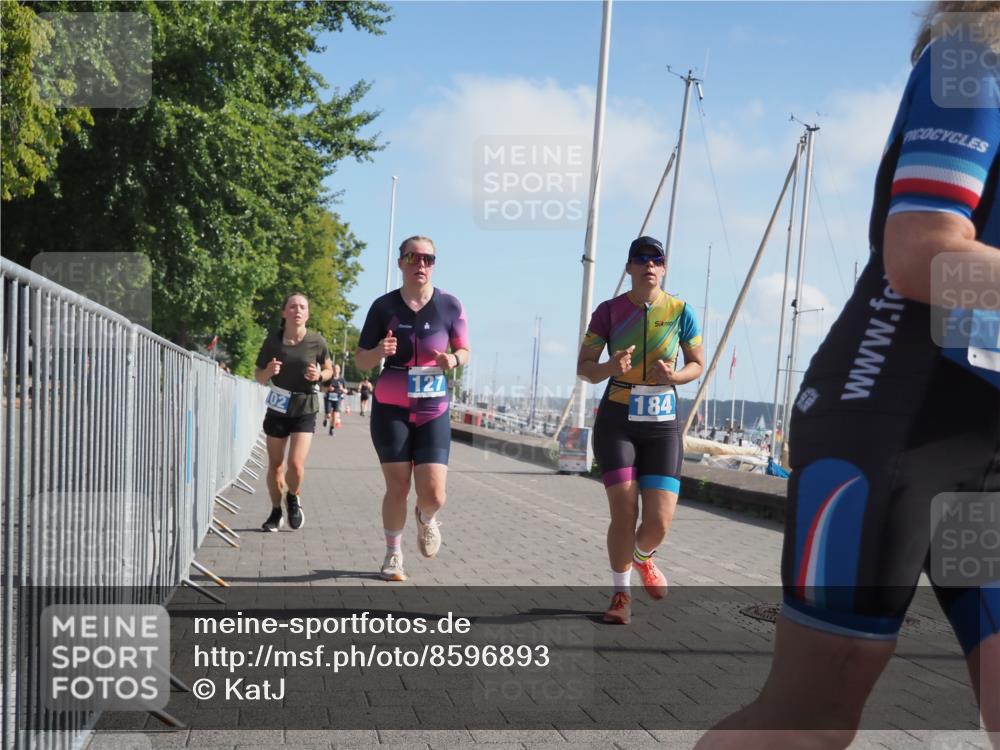 17.08.2025 - KN Förde Triathlon 2025 KatJ http://msf.ph/oto/8596893 17.08.2025 10:26:47 Laufen 102, 127, 149, 169, 173, 184 meine-sportfotos.de