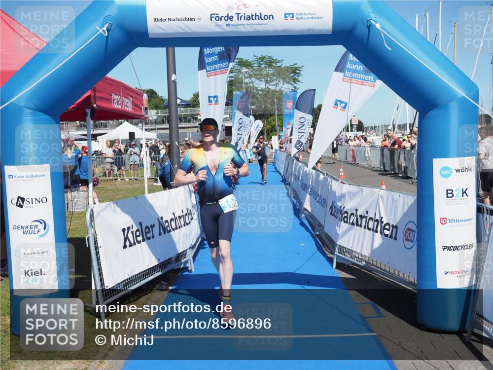 17.08.2025 - KN Förde Triathlon 2025 MichiJ http://msf.ph/oto/8596896 17.08.2025 13:58:47 Laufen 396, 502 meine-sportfotos.de