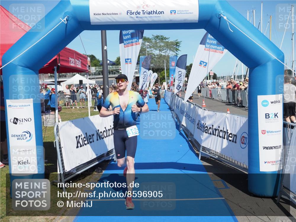 17.08.2025 - KN Förde Triathlon 2025 MichiJ http://msf.ph/oto/8596905 17.08.2025 13:58:47 Laufen 396, 502 meine-sportfotos.de
