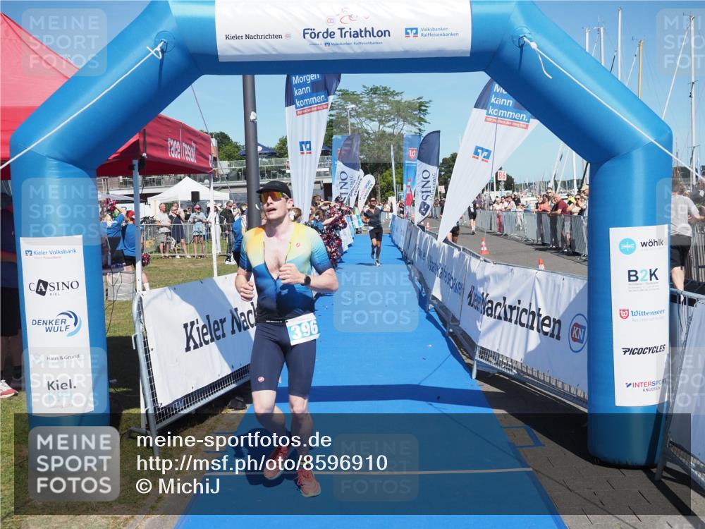 17.08.2025 - KN Förde Triathlon 2025 MichiJ http://msf.ph/oto/8596910 17.08.2025 13:58:47 Laufen 396, 502 meine-sportfotos.de