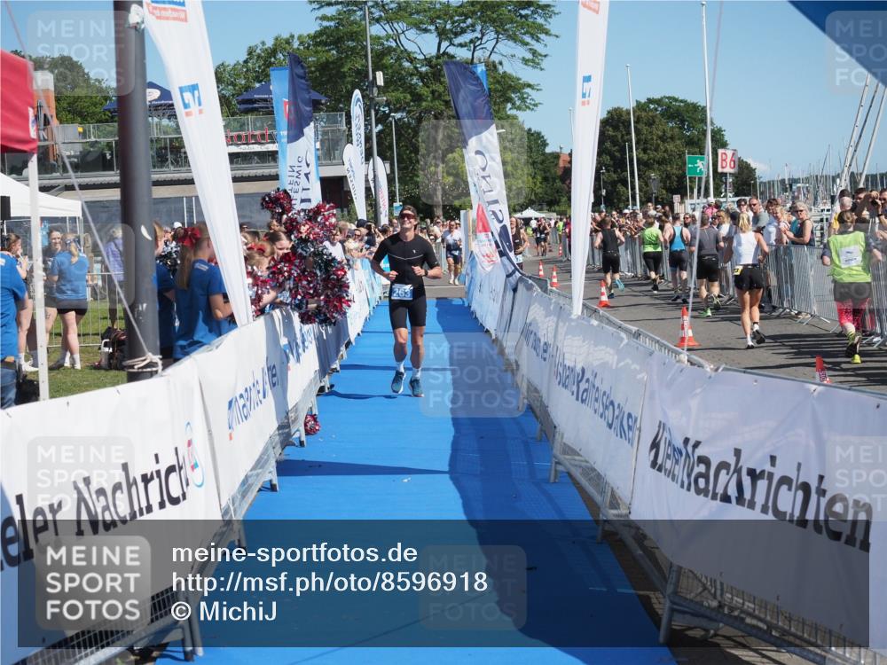 17.08.2025 - KN Förde Triathlon 2025 MichiJ http://msf.ph/oto/8596918 17.08.2025 12:07:23 Laufen 263 meine-sportfotos.de
