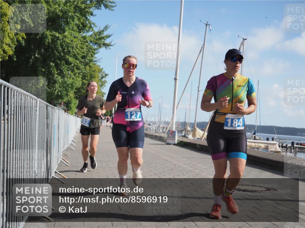 17.08.2025 - KN Förde Triathlon 2025 KatJ http://msf.ph/oto/8596919 17.08.2025 10:26:48 Laufen 102, 127, 149, 169, 173, 180, 184 meine-sportfotos.de
