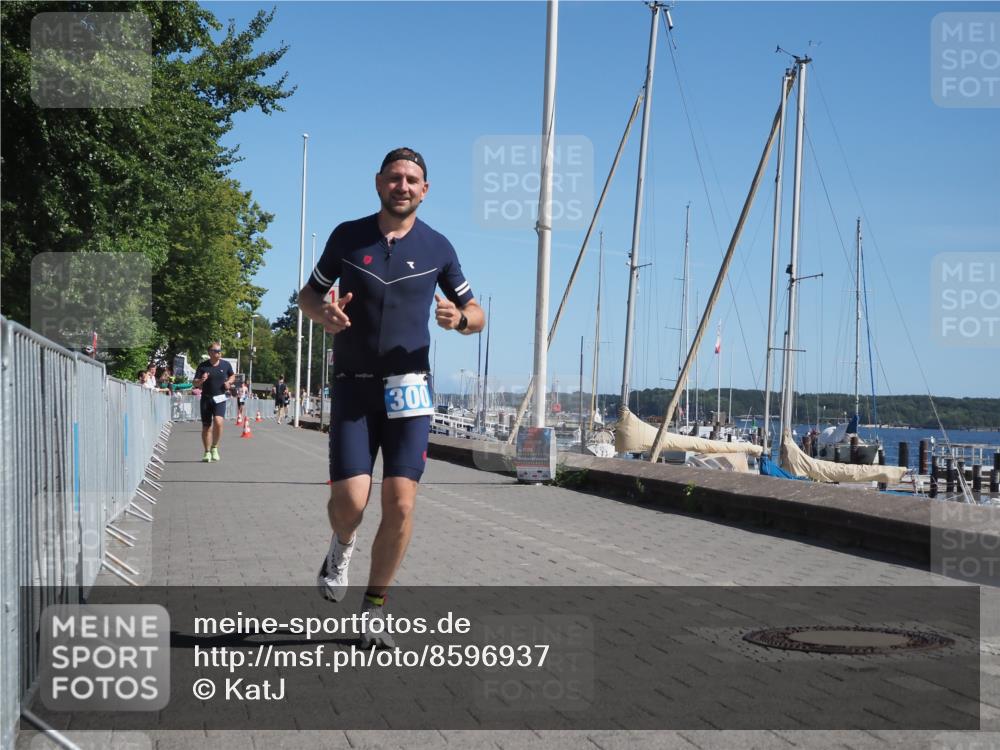 17.08.2025 - KN Förde Triathlon 2025 KatJ http://msf.ph/oto/8596937 17.08.2025 11:45:23 Laufen 288, 300 meine-sportfotos.de
