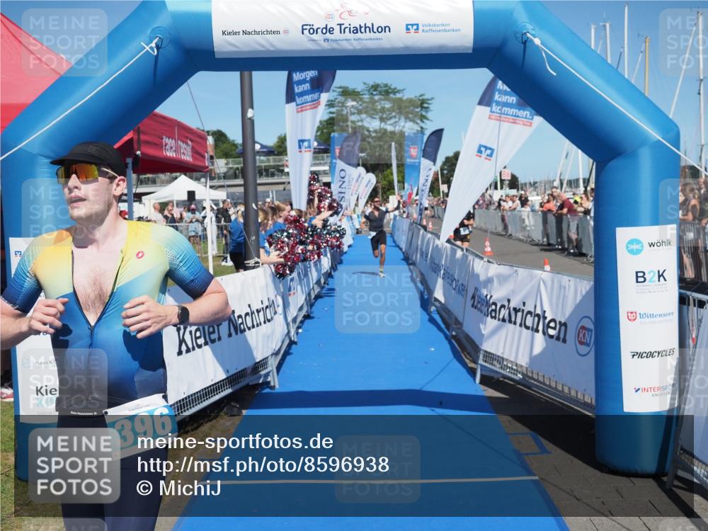 17.08.2025 - KN Förde Triathlon 2025 MichiJ http://msf.ph/oto/8596938 17.08.2025 13:58:47 Laufen 396, 502 meine-sportfotos.de