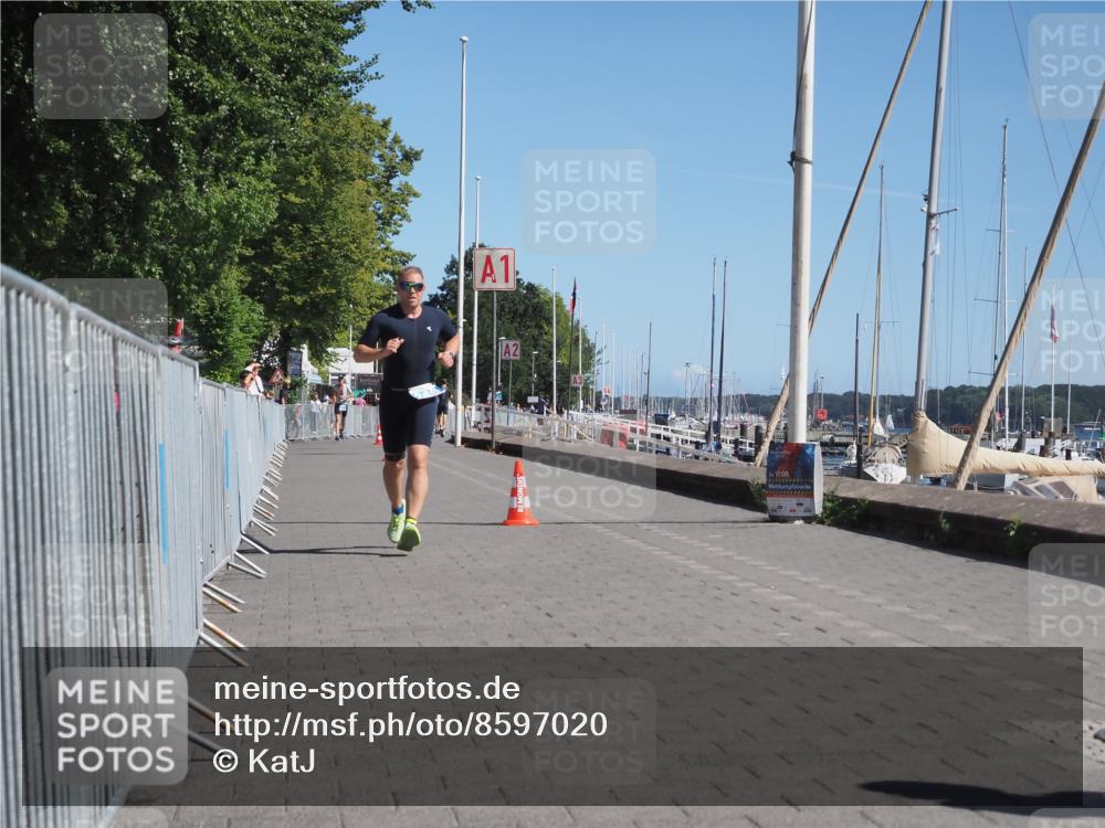 17.08.2025 - KN Förde Triathlon 2025 KatJ http://msf.ph/oto/8597020 17.08.2025 11:45:27 Laufen 288 meine-sportfotos.de