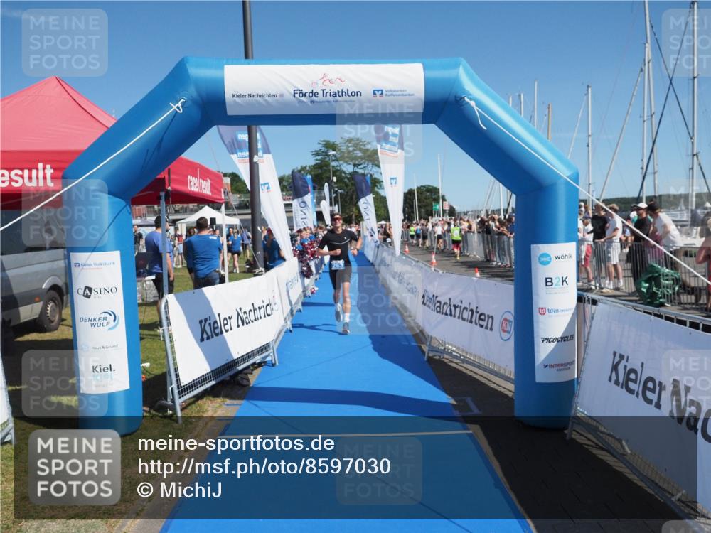 17.08.2025 - KN Förde Triathlon 2025 MichiJ http://msf.ph/oto/8597030 17.08.2025 12:07:26 Laufen 263 meine-sportfotos.de