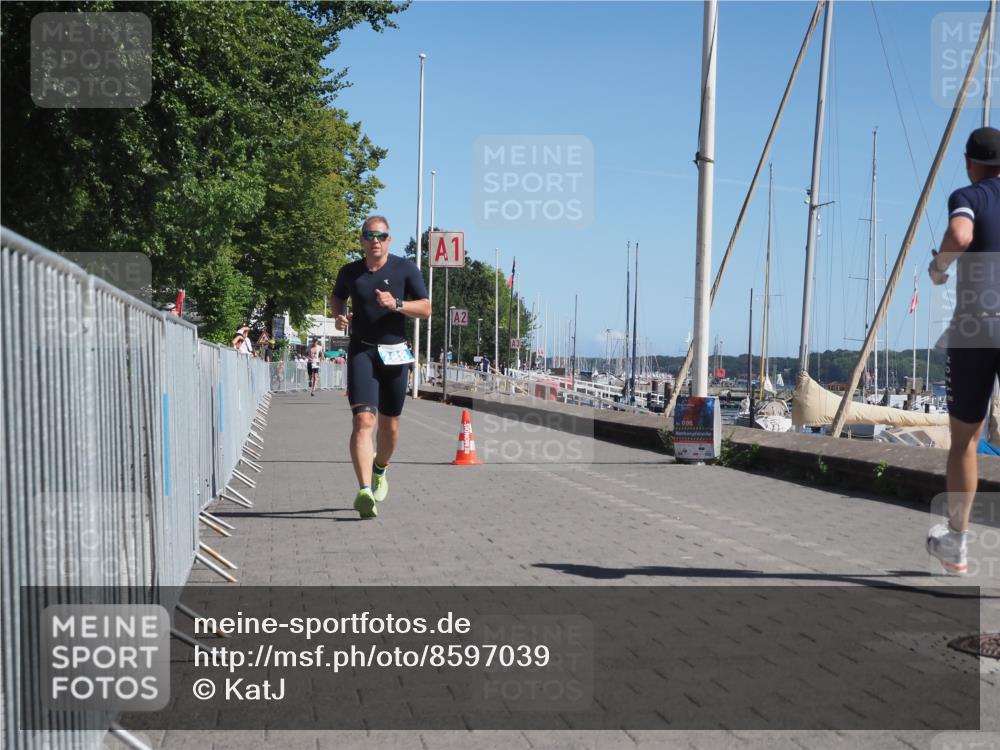 17.08.2025 - KN Förde Triathlon 2025 KatJ http://msf.ph/oto/8597039 17.08.2025 11:45:28 Laufen 288 meine-sportfotos.de