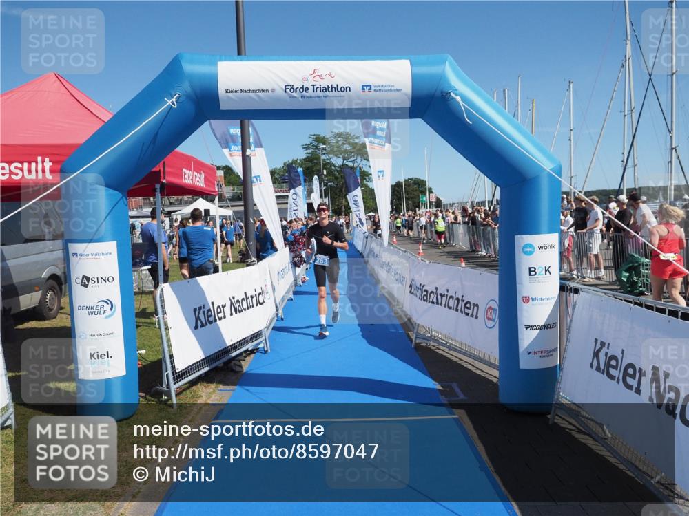 17.08.2025 - KN Förde Triathlon 2025 MichiJ http://msf.ph/oto/8597047 17.08.2025 12:07:26 Laufen 263 meine-sportfotos.de