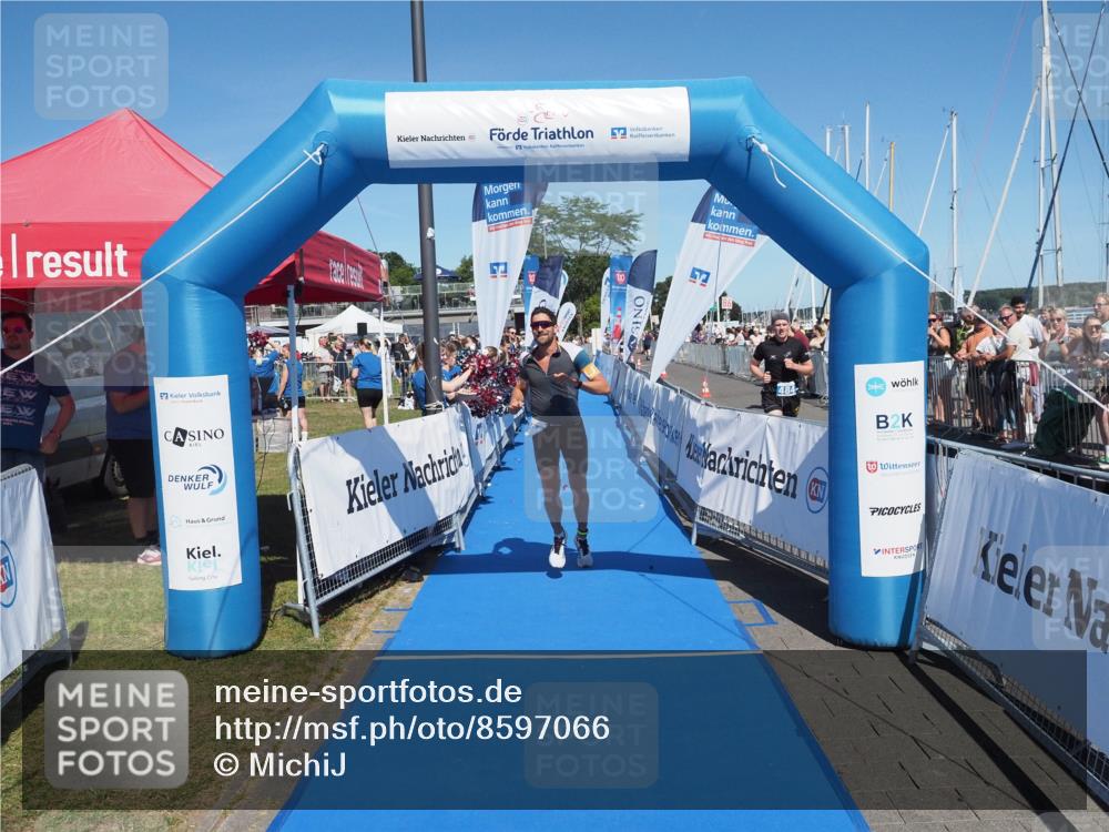 17.08.2025 - KN Förde Triathlon 2025 MichiJ http://msf.ph/oto/8597066 17.08.2025 13:58:51 Laufen 396, 502 meine-sportfotos.de