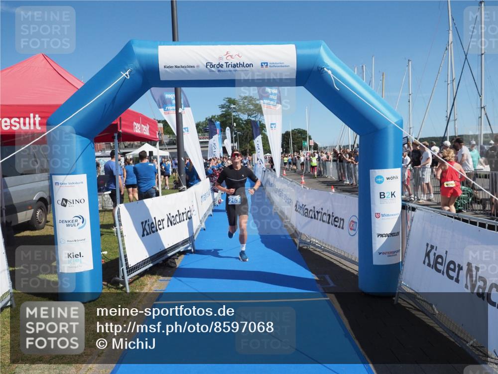 17.08.2025 - KN Förde Triathlon 2025 MichiJ http://msf.ph/oto/8597068 17.08.2025 12:07:26 Laufen 263 meine-sportfotos.de