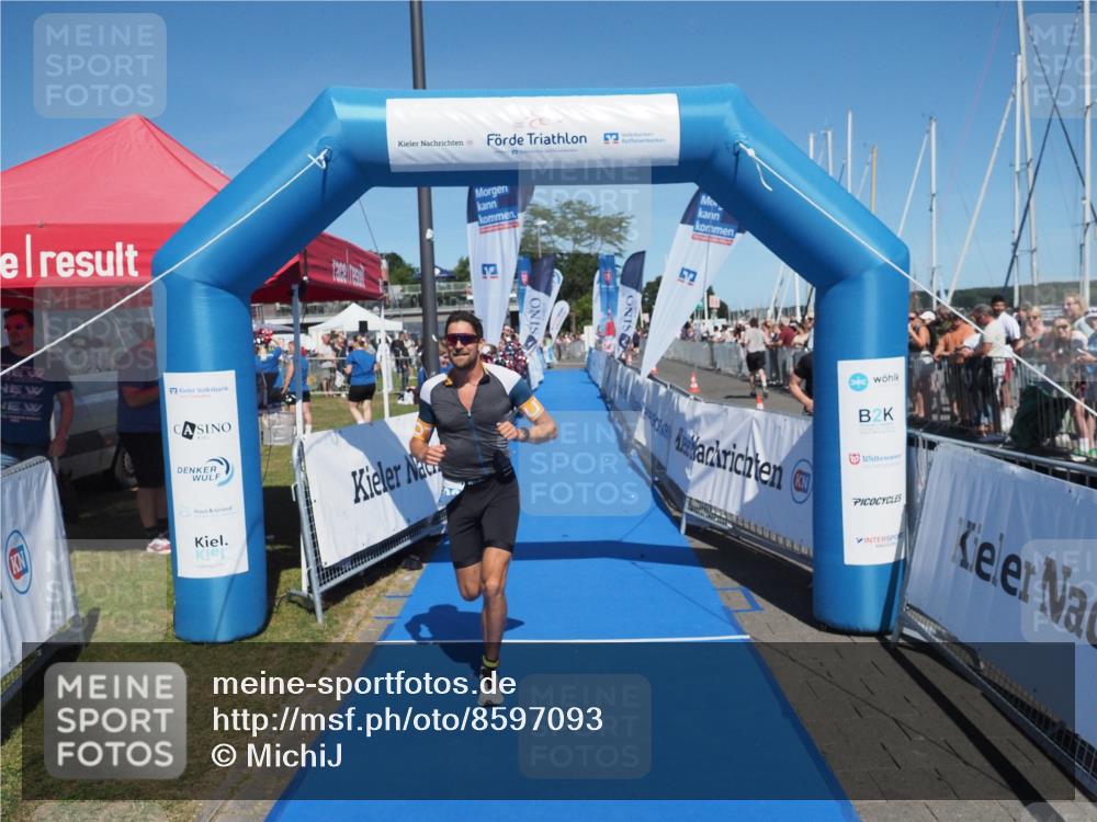 17.08.2025 - KN Förde Triathlon 2025 MichiJ http://msf.ph/oto/8597093 17.08.2025 13:58:51 Laufen 396, 502 meine-sportfotos.de