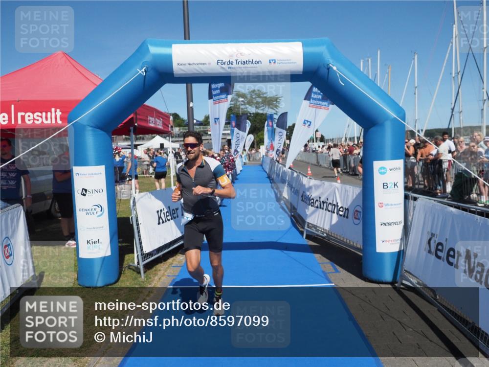 17.08.2025 - KN Förde Triathlon 2025 MichiJ http://msf.ph/oto/8597099 17.08.2025 13:58:51 Laufen 396, 502 meine-sportfotos.de