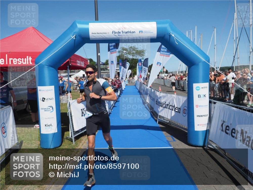 17.08.2025 - KN Förde Triathlon 2025 MichiJ http://msf.ph/oto/8597100 17.08.2025 13:58:51 Laufen 396, 502 meine-sportfotos.de