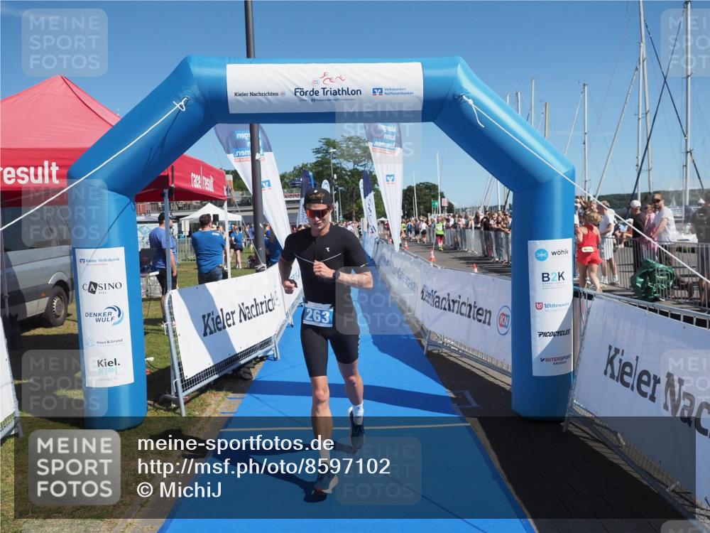 17.08.2025 - KN Förde Triathlon 2025 MichiJ http://msf.ph/oto/8597102 17.08.2025 12:07:27 Laufen 263 meine-sportfotos.de