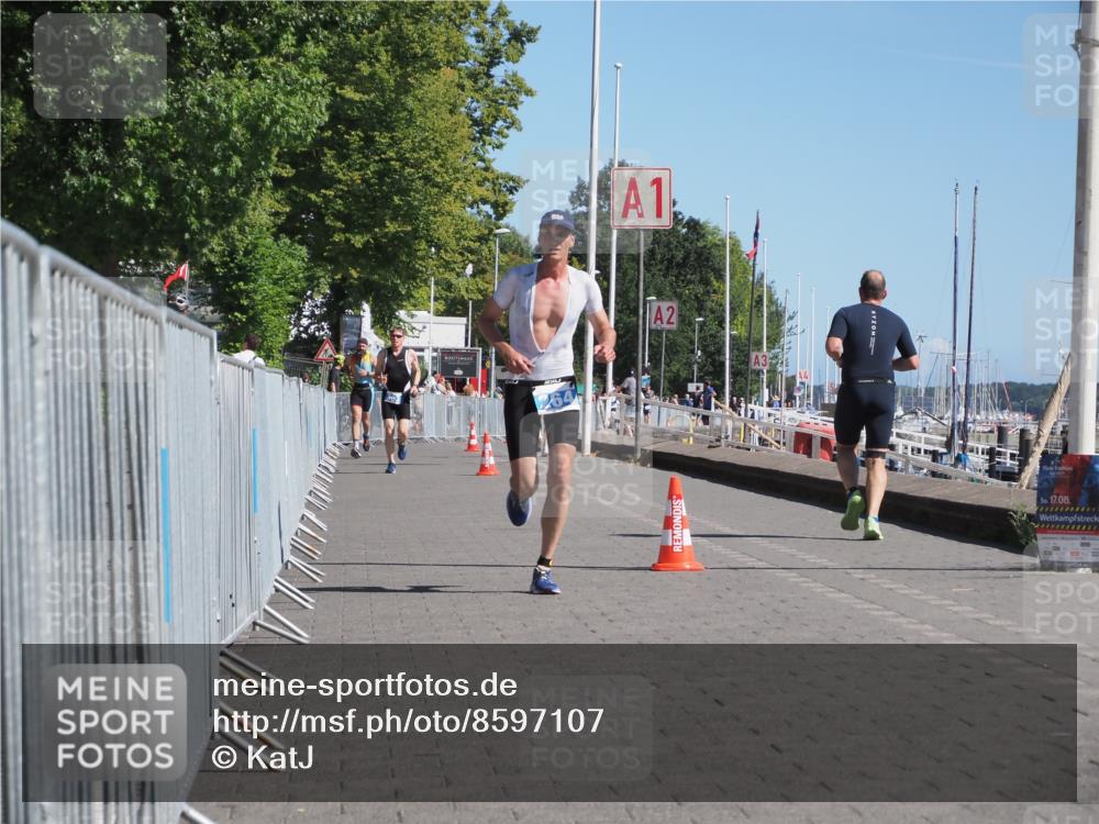 17.08.2025 - KN Förde Triathlon 2025 KatJ http://msf.ph/oto/8597107 17.08.2025 11:45:42 Laufen 264 meine-sportfotos.de