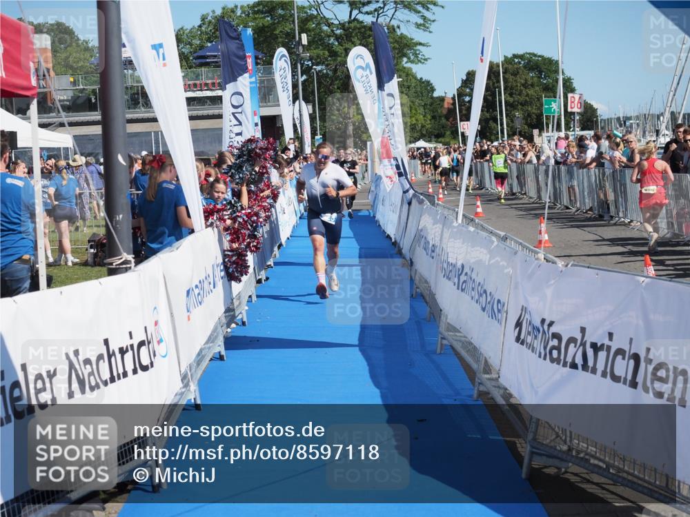 17.08.2025 - KN Förde Triathlon 2025 MichiJ http://msf.ph/oto/8597118 17.08.2025 12:07:32 Laufen 263, 323 meine-sportfotos.de