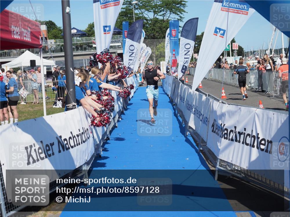 17.08.2025 - KN Förde Triathlon 2025 MichiJ http://msf.ph/oto/8597128 17.08.2025 13:59:17 Laufen 490 meine-sportfotos.de