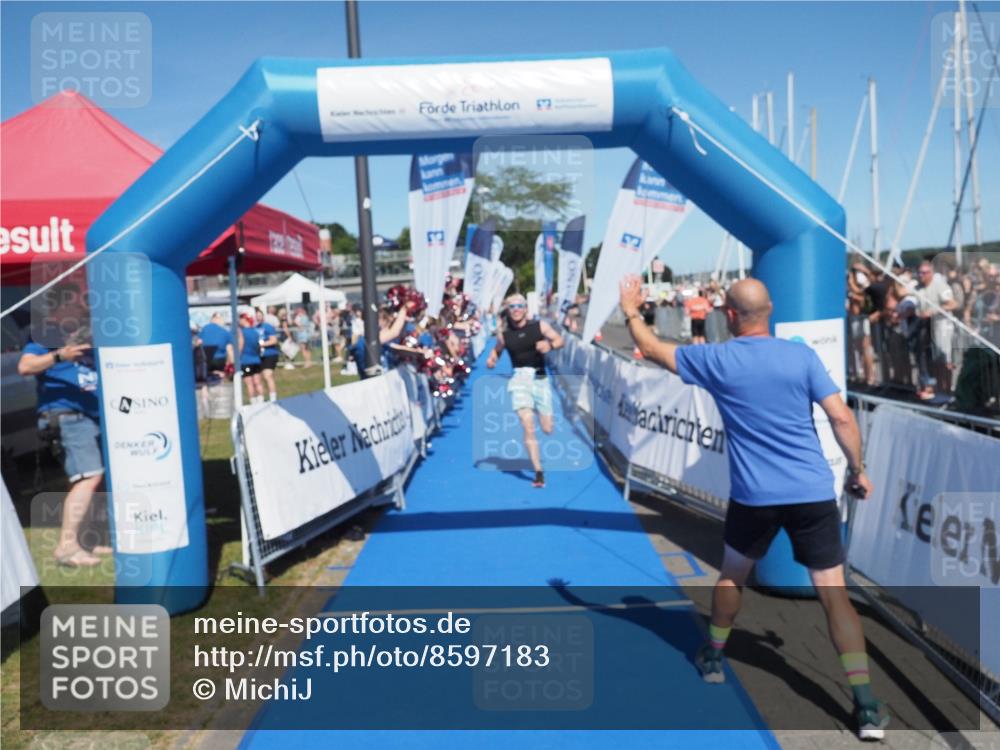 17.08.2025 - KN Förde Triathlon 2025 MichiJ http://msf.ph/oto/8597183 17.08.2025 13:59:19 Laufen 479, 490 meine-sportfotos.de