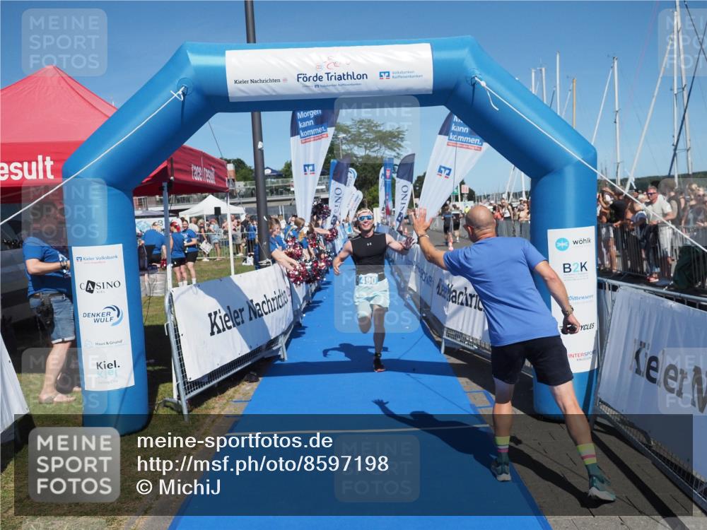 17.08.2025 - KN Förde Triathlon 2025 MichiJ http://msf.ph/oto/8597198 17.08.2025 13:59:19 Laufen 479, 490 meine-sportfotos.de