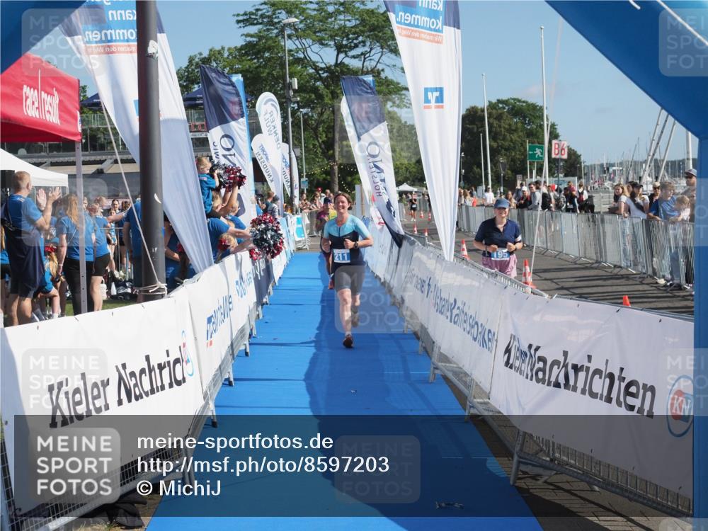17.08.2025 - KN Förde Triathlon 2025 MichiJ http://msf.ph/oto/8597203 17.08.2025 10:42:56 Laufen 211 meine-sportfotos.de