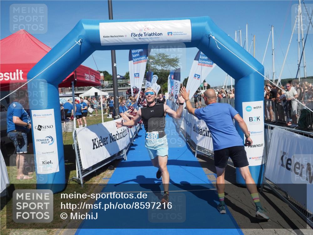 17.08.2025 - KN Förde Triathlon 2025 MichiJ http://msf.ph/oto/8597216 17.08.2025 13:59:20 Laufen 479, 490 meine-sportfotos.de