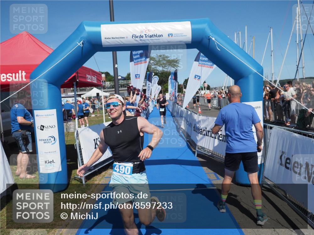 17.08.2025 - KN Förde Triathlon 2025 MichiJ http://msf.ph/oto/8597233 17.08.2025 13:59:20 Laufen 479, 490 meine-sportfotos.de