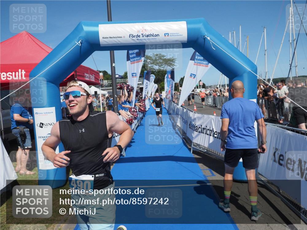 17.08.2025 - KN Förde Triathlon 2025 MichiJ http://msf.ph/oto/8597242 17.08.2025 13:59:20 Laufen 479, 490 meine-sportfotos.de