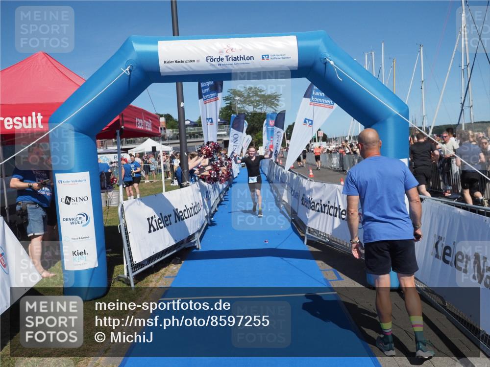 17.08.2025 - KN Förde Triathlon 2025 MichiJ http://msf.ph/oto/8597255 17.08.2025 13:59:21 Laufen 479, 490 meine-sportfotos.de