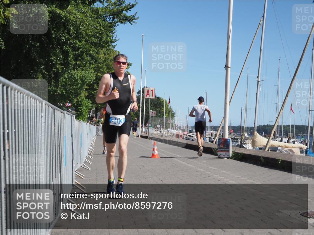 17.08.2025 - KN Förde Triathlon 2025 KatJ http://msf.ph/oto/8597276 17.08.2025 11:45:53 Laufen 303, 310 meine-sportfotos.de