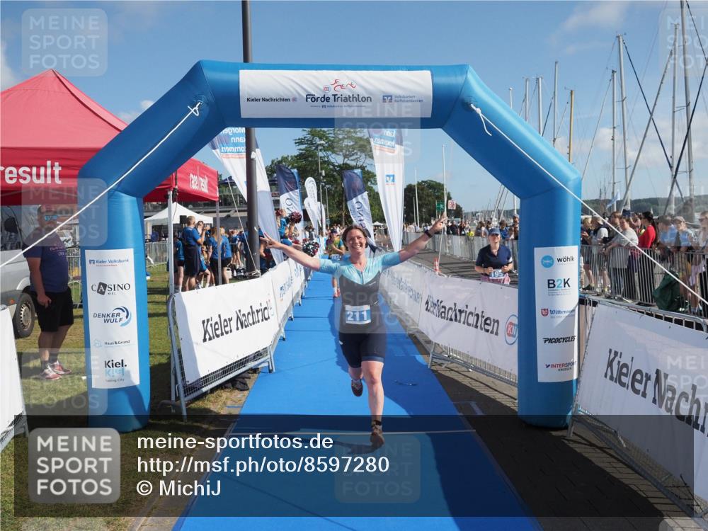 17.08.2025 - KN Förde Triathlon 2025 MichiJ http://msf.ph/oto/8597280 17.08.2025 10:42:59 Laufen 184, 211 meine-sportfotos.de