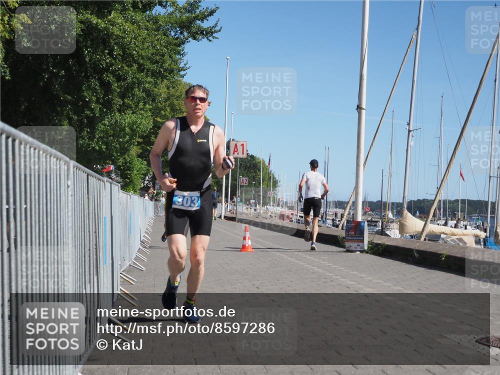 17.08.2025 - KN Förde Triathlon 2025 KatJ http://msf.ph/oto/8597286 17.08.2025 11:45:54 Laufen 303, 310 meine-sportfotos.de
