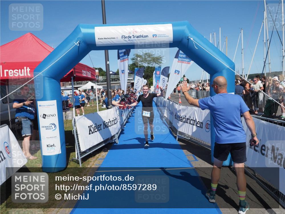 17.08.2025 - KN Förde Triathlon 2025 MichiJ http://msf.ph/oto/8597289 17.08.2025 13:59:22 Laufen 479, 490 meine-sportfotos.de