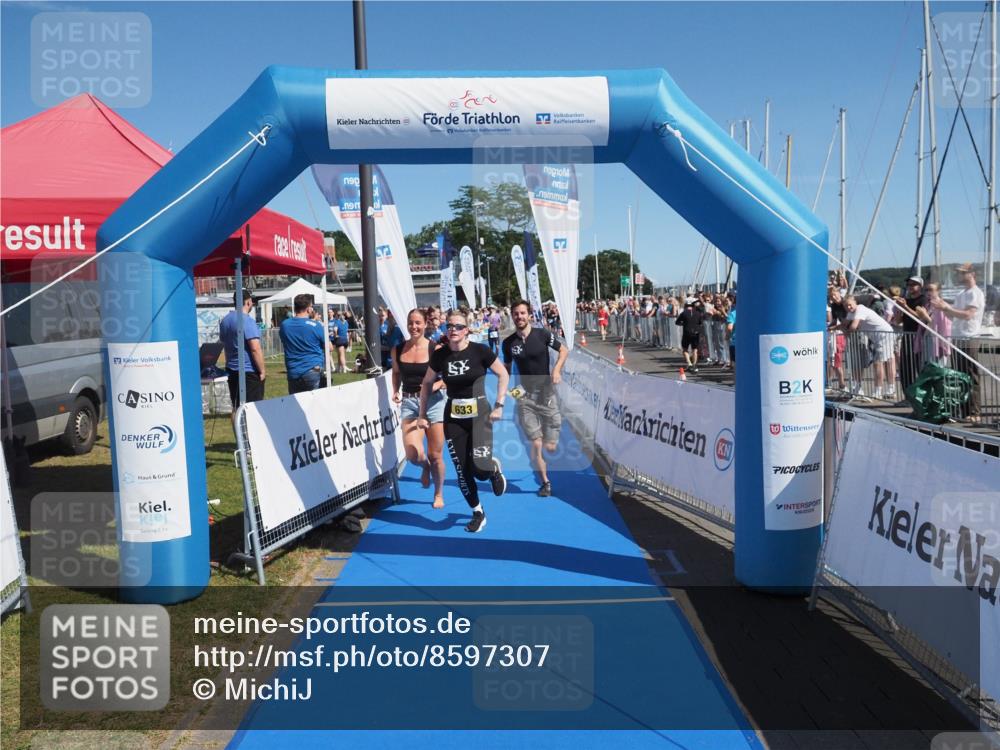 17.08.2025 - KN Förde Triathlon 2025 MichiJ http://msf.ph/oto/8597307 17.08.2025 12:07:40 Laufen 323, 633 meine-sportfotos.de