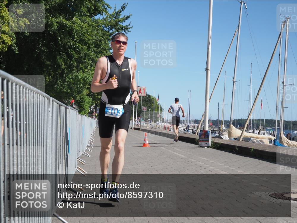 17.08.2025 - KN Förde Triathlon 2025 KatJ http://msf.ph/oto/8597310 17.08.2025 11:45:54 Laufen 303, 310 meine-sportfotos.de