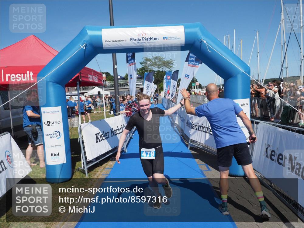 17.08.2025 - KN Förde Triathlon 2025 MichiJ http://msf.ph/oto/8597316 17.08.2025 13:59:23 Laufen 479, 490 meine-sportfotos.de