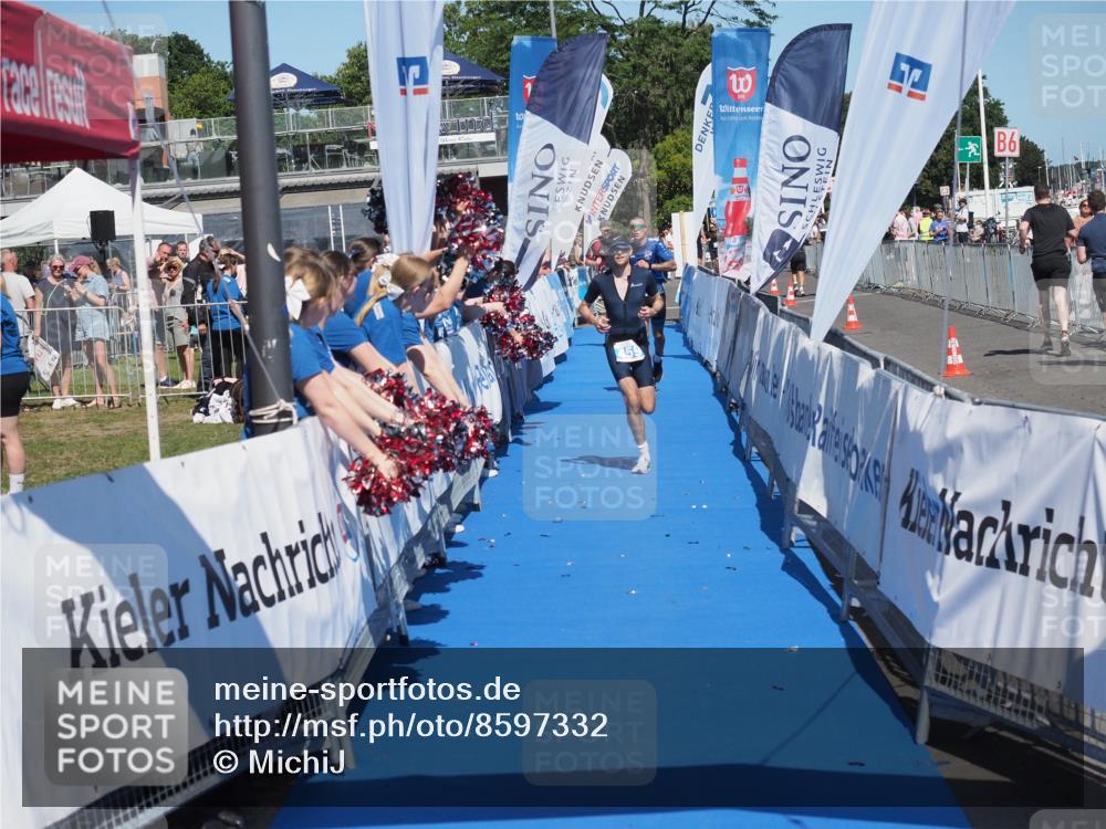 17.08.2025 - KN Förde Triathlon 2025 MichiJ http://msf.ph/oto/8597332 17.08.2025 13:59:27 Laufen 459, 479 meine-sportfotos.de