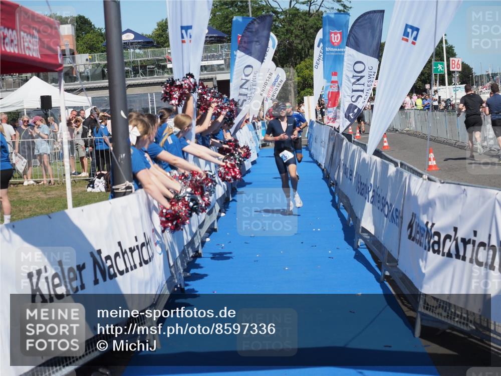 17.08.2025 - KN Förde Triathlon 2025 MichiJ http://msf.ph/oto/8597336 17.08.2025 13:59:27 Laufen 459, 479 meine-sportfotos.de
