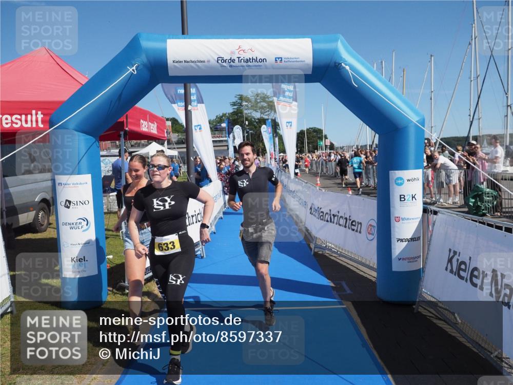 17.08.2025 - KN Förde Triathlon 2025 MichiJ http://msf.ph/oto/8597337 17.08.2025 12:07:41 Laufen 323, 633 meine-sportfotos.de
