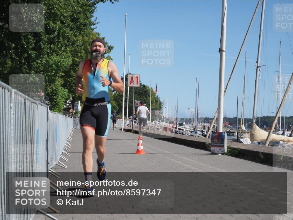 17.08.2025 - KN Förde Triathlon 2025 KatJ http://msf.ph/oto/8597347 17.08.2025 11:45:58 Laufen 303, 310 meine-sportfotos.de