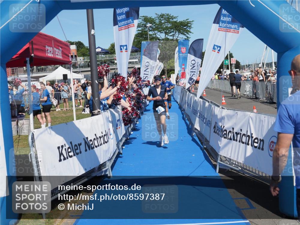 17.08.2025 - KN Förde Triathlon 2025 MichiJ http://msf.ph/oto/8597387 17.08.2025 13:59:29 Laufen 459, 480 meine-sportfotos.de