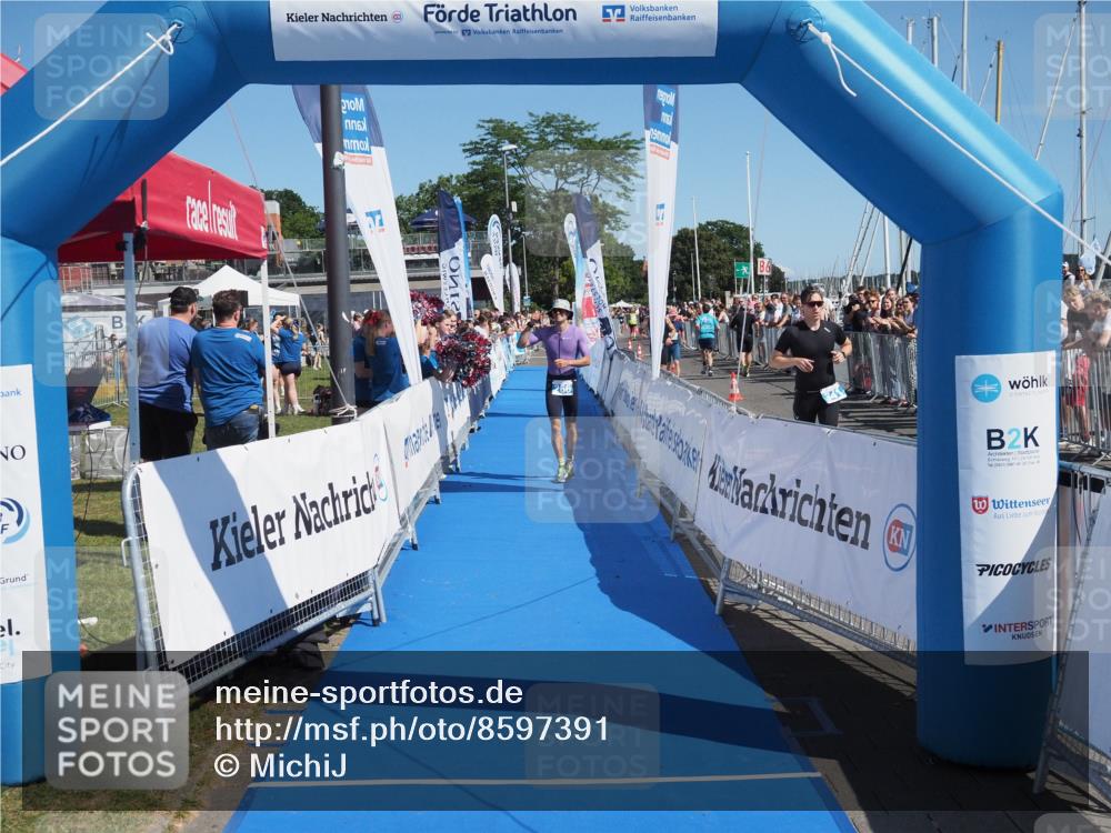 17.08.2025 - KN Förde Triathlon 2025 MichiJ http://msf.ph/oto/8597391 17.08.2025 12:07:44 Laufen 266, 633 meine-sportfotos.de