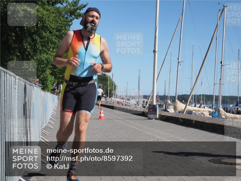 17.08.2025 - KN Förde Triathlon 2025 KatJ http://msf.ph/oto/8597392 17.08.2025 11:45:59 Laufen 310 meine-sportfotos.de