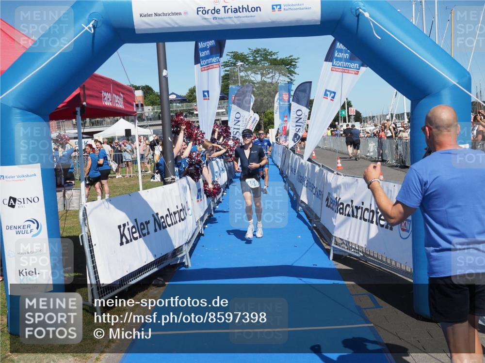 17.08.2025 - KN Förde Triathlon 2025 MichiJ http://msf.ph/oto/8597398 17.08.2025 13:59:29 Laufen 459, 480 meine-sportfotos.de