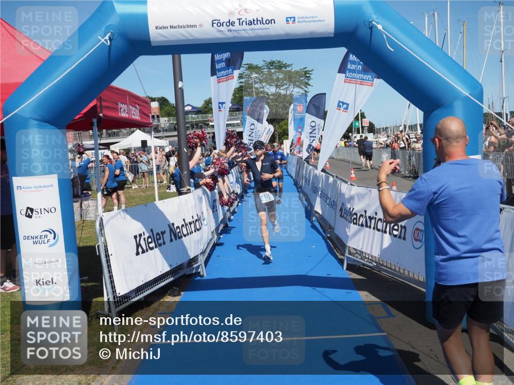 17.08.2025 - KN Förde Triathlon 2025 MichiJ http://msf.ph/oto/8597403 17.08.2025 13:59:29 Laufen 459, 480 meine-sportfotos.de