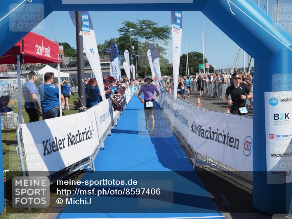 17.08.2025 - KN Förde Triathlon 2025 MichiJ http://msf.ph/oto/8597406 17.08.2025 12:07:45 Laufen 266, 633 meine-sportfotos.de