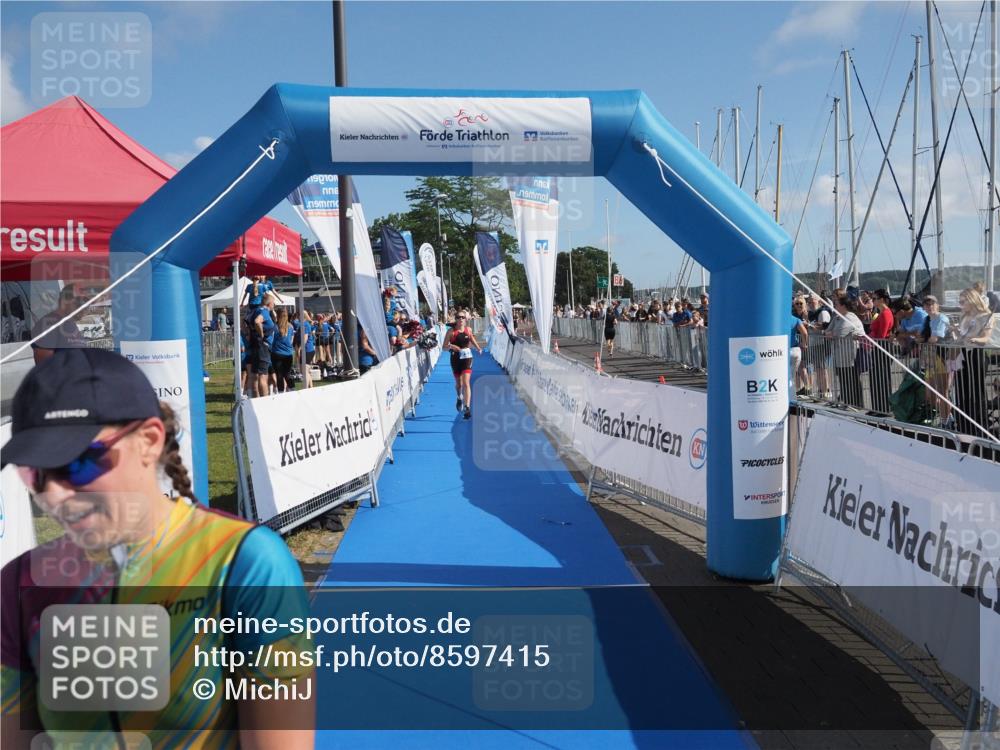 17.08.2025 - KN Förde Triathlon 2025 MichiJ http://msf.ph/oto/8597415 17.08.2025 10:43:05 Laufen 184, 237 meine-sportfotos.de