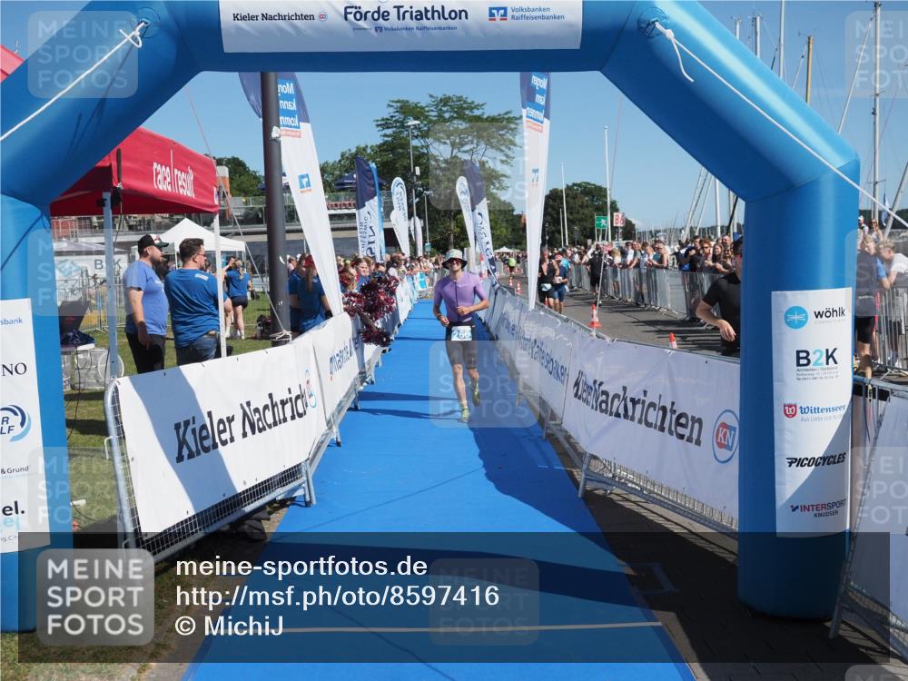 17.08.2025 - KN Förde Triathlon 2025 MichiJ http://msf.ph/oto/8597416 17.08.2025 12:07:45 Laufen 266, 633 meine-sportfotos.de